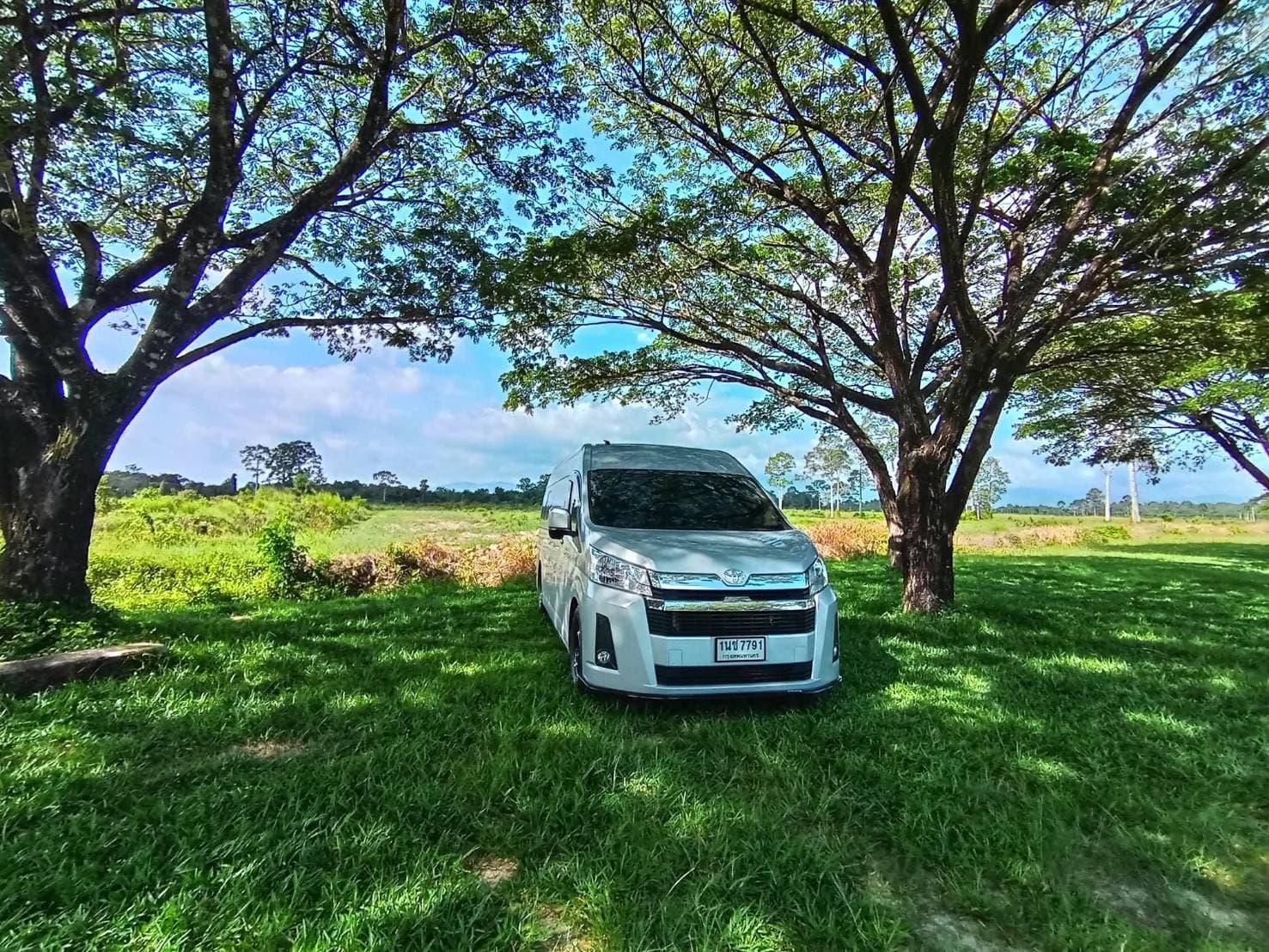 รถตู้ภายใน 2